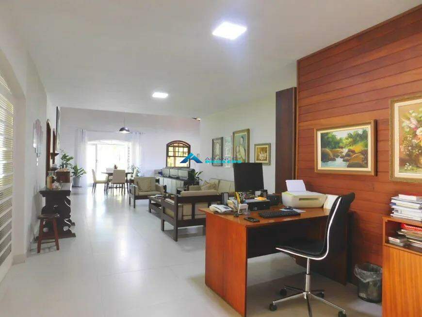 Casa, 4 quartos, 600 m² - Foto 19
