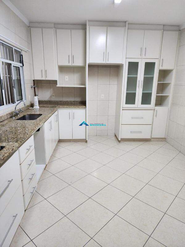 Casa, 3 quartos, 173 m² - Foto 6