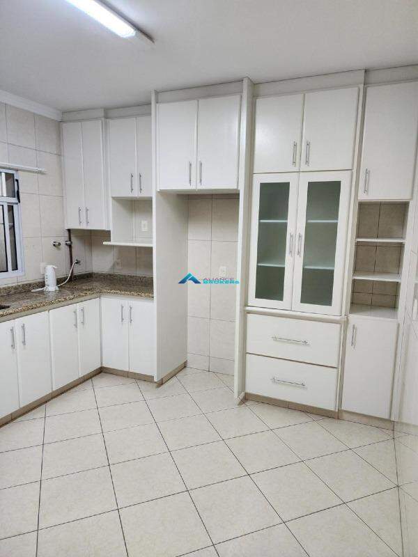 Casa, 3 quartos, 173 m² - Foto 8