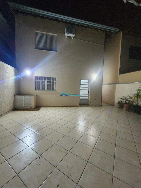 Casa, 3 quartos, 173 m² - Foto 17