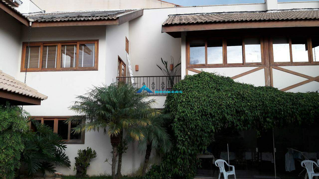 Casa, 3 quartos, 406 m² - Foto 1