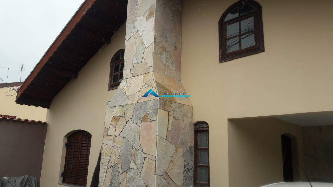 Casa, 2 quartos, 198 m² - Foto 4