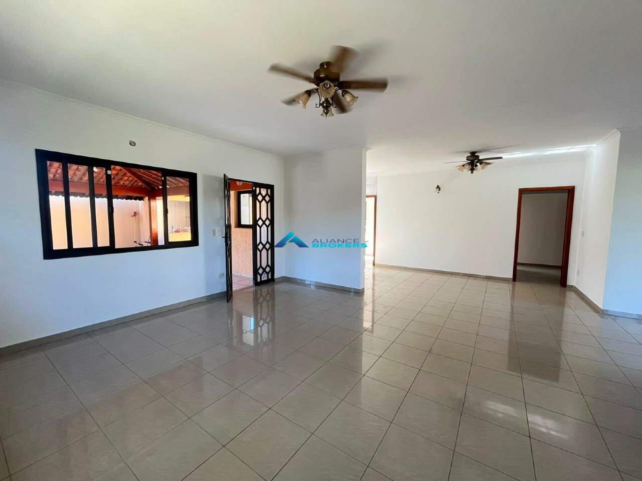 Casa, 3 quartos, 200 m² - Foto 10