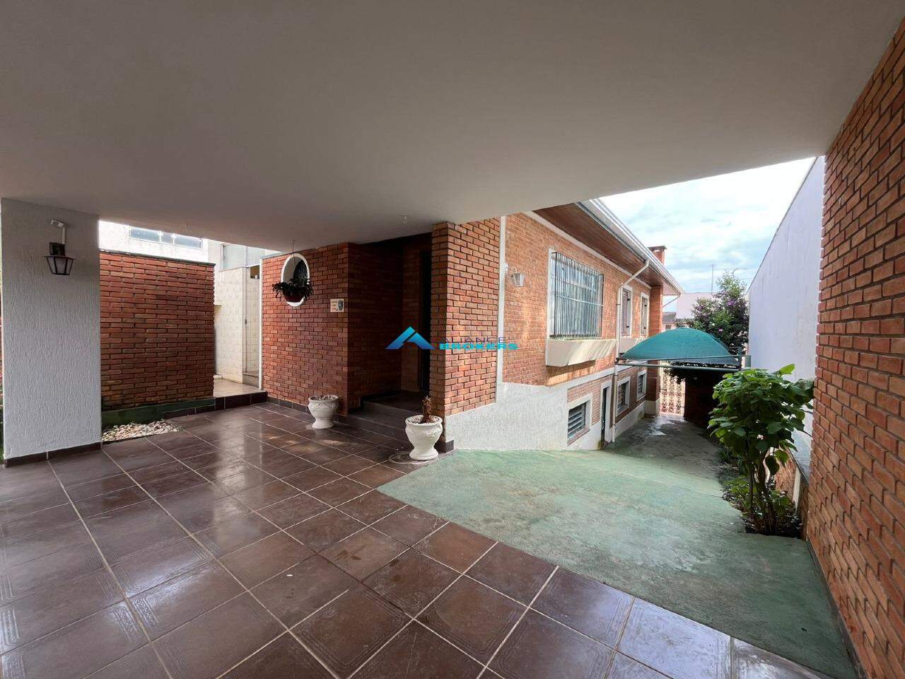 Casa, 4 quartos, 265 m² - Foto 5