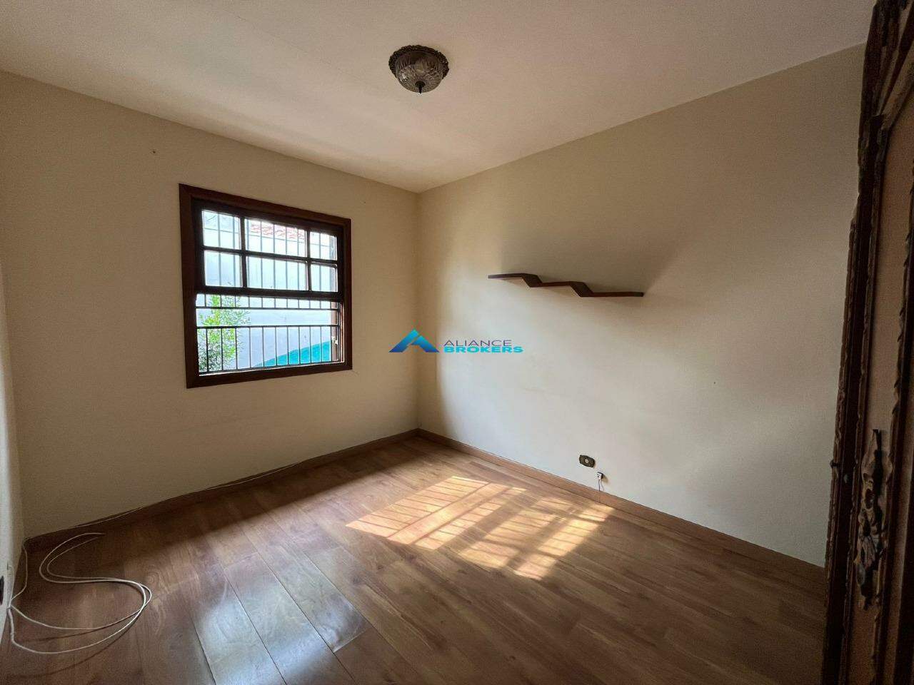 Casa, 4 quartos, 265 m² - Foto 13