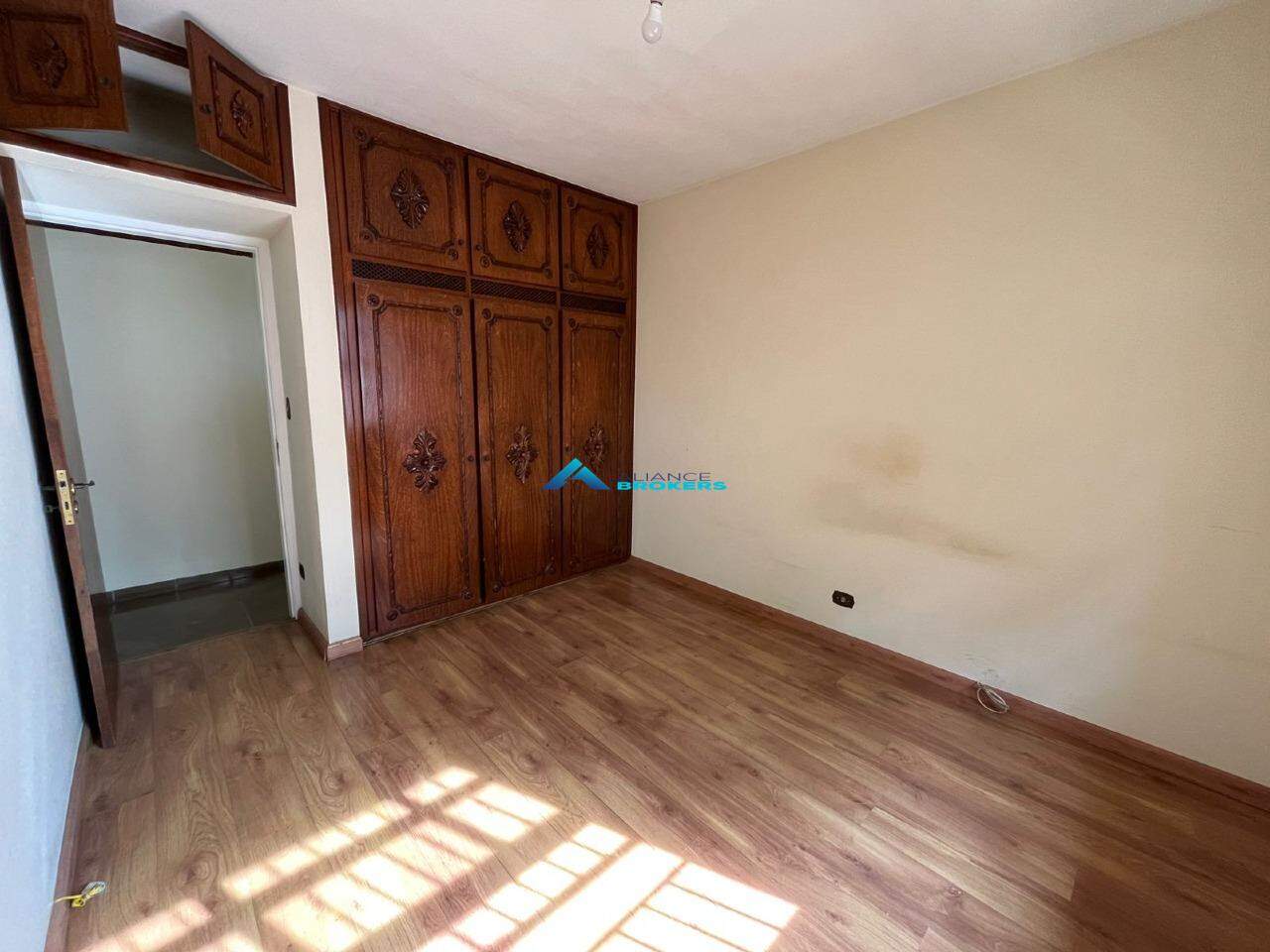Casa, 4 quartos, 265 m² - Foto 15