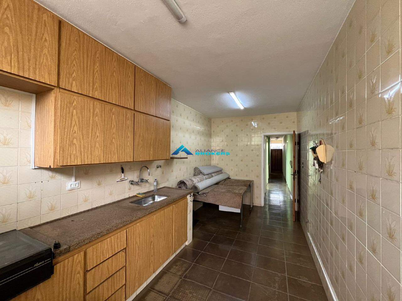 Casa, 4 quartos, 265 m² - Foto 10