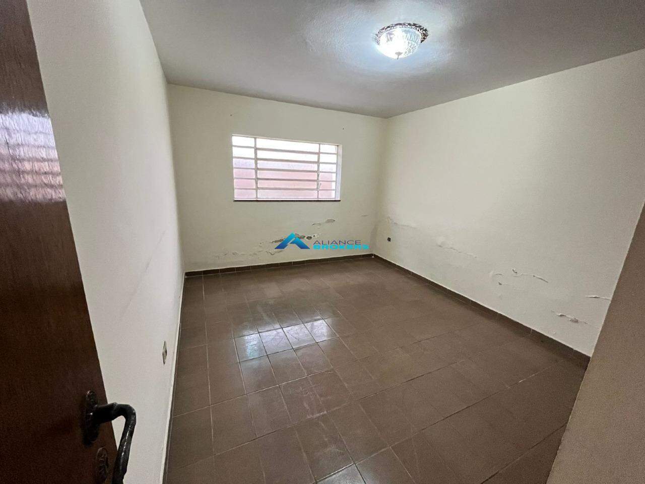 Casa, 4 quartos, 265 m² - Foto 21
