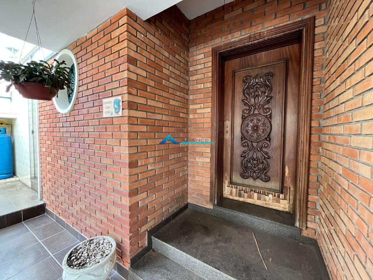 Casa, 4 quartos, 265 m² - Foto 4