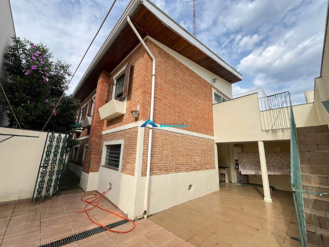 Casa, 4 quartos, 265 m² - Foto 30