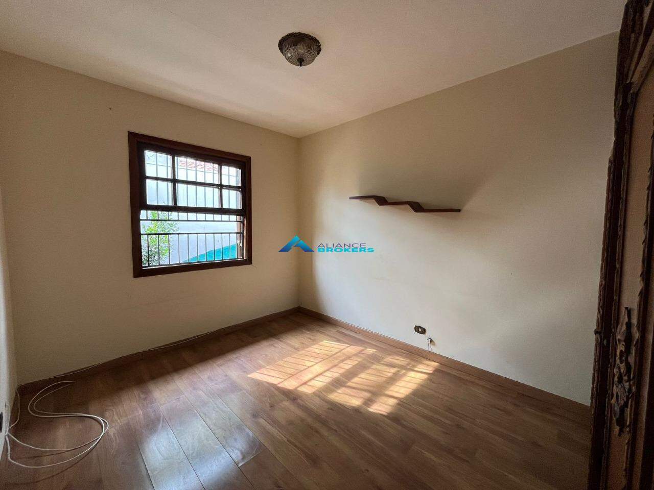 Casa, 4 quartos, 265 m² - Foto 13