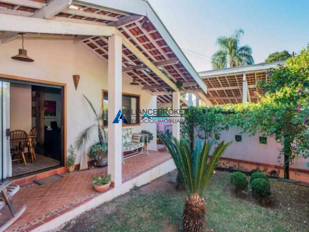 Casa à venda com 3 quartos, 478m² - Foto 7