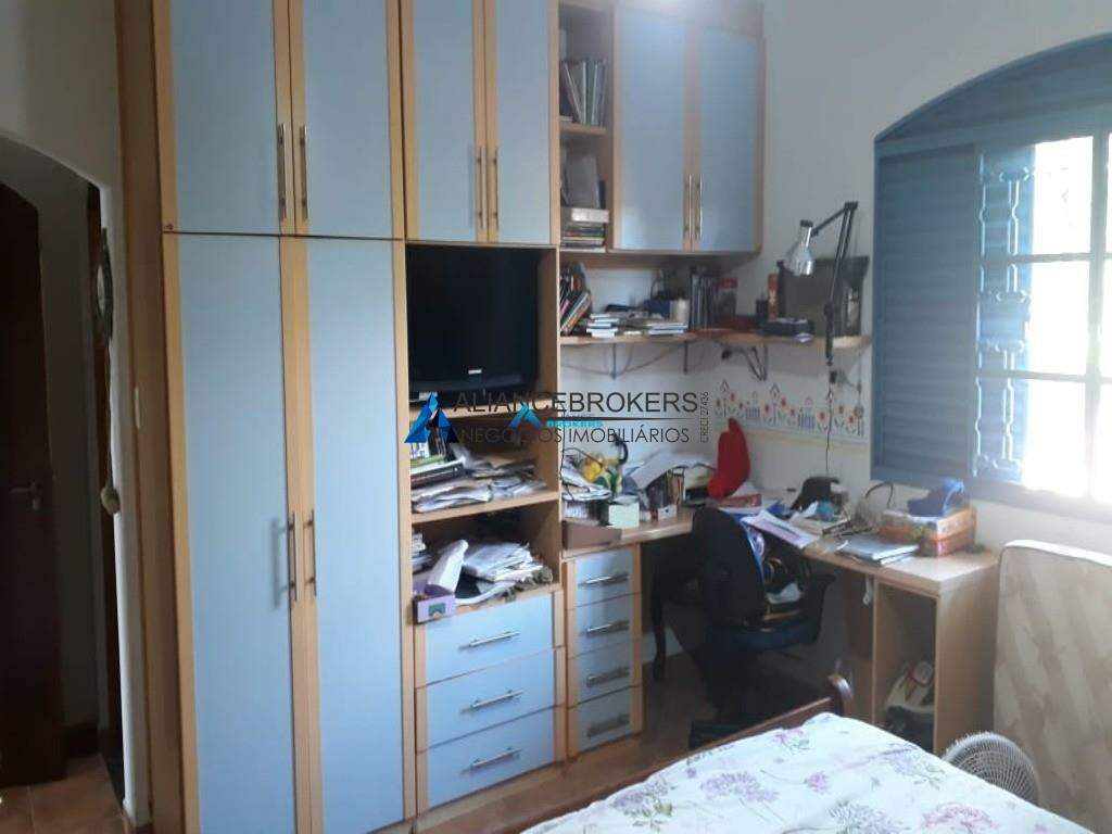 Sítio, 3 quartos, 2731 m² - Foto 25