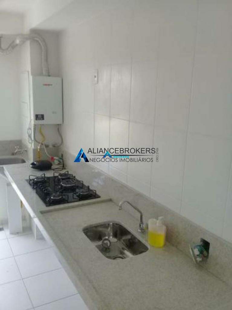 Apartamento à venda com 2 quartos, 67m² - Foto 6