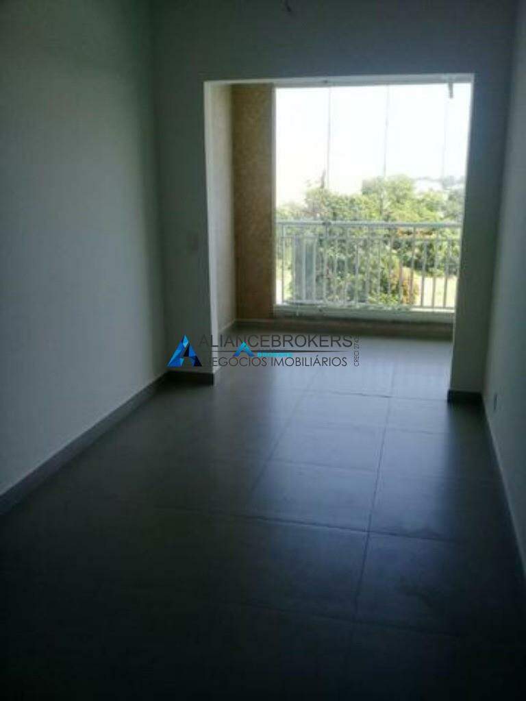 Apartamento à venda com 2 quartos, 67m² - Foto 5