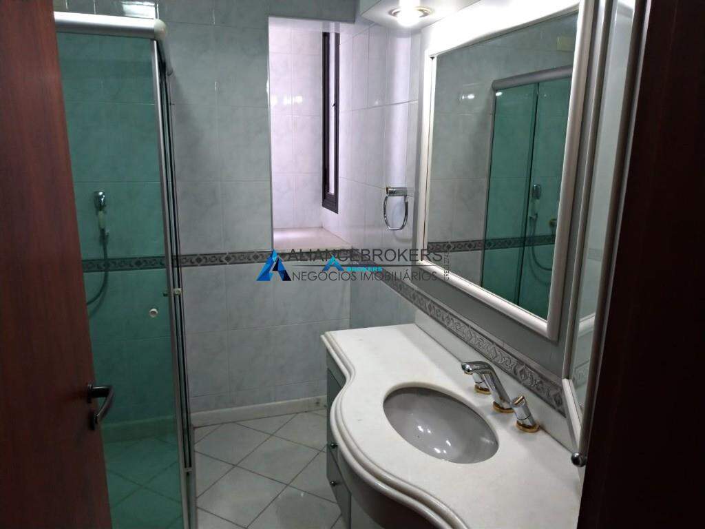 Apartamento à venda com 4 quartos, 268m² - Foto 13