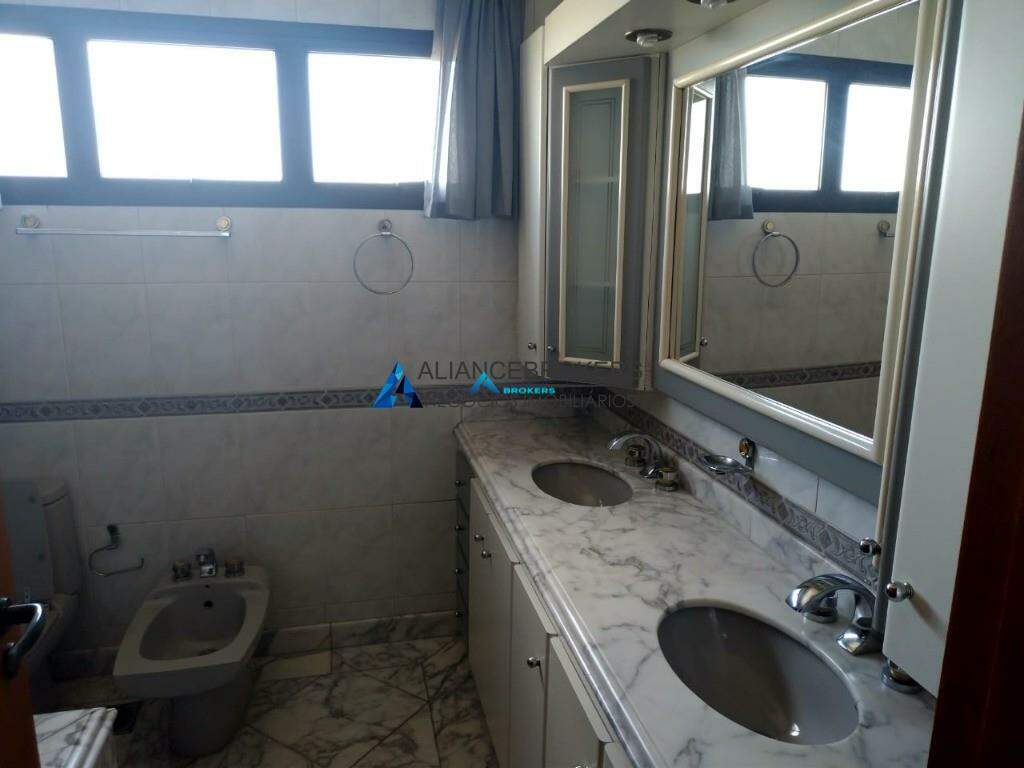 Apartamento à venda com 4 quartos, 268m² - Foto 19