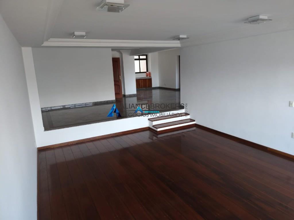 Apartamento à venda com 4 quartos, 268m² - Foto 2