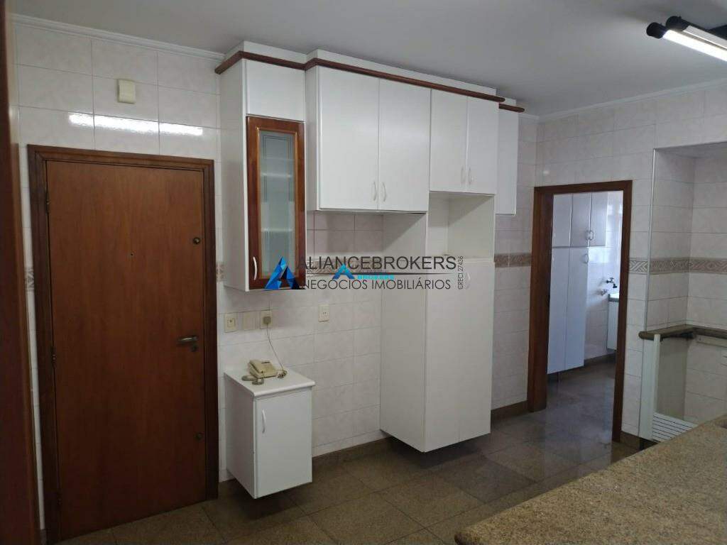 Apartamento à venda com 4 quartos, 268m² - Foto 8