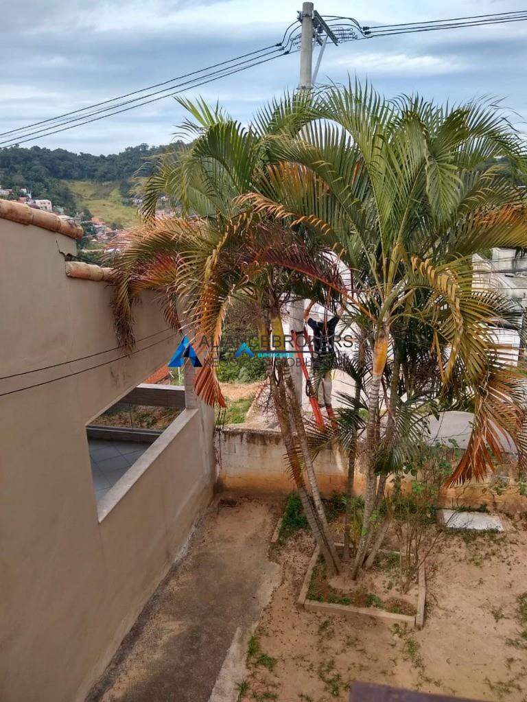 Casa à venda com 3 quartos, 200m² - Foto 13