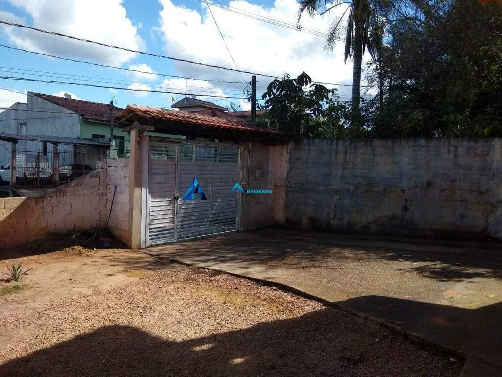 Casa à venda com 3 quartos, 200m² - Foto 14