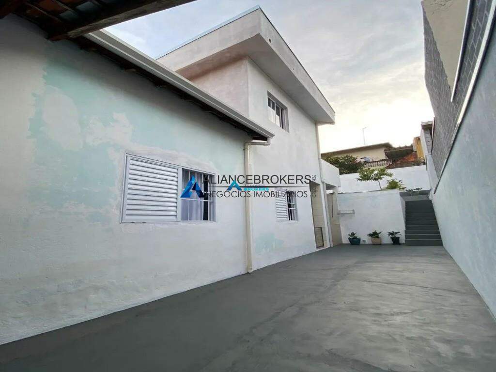 Casa à venda com 4 quartos, 150m² - Foto 16