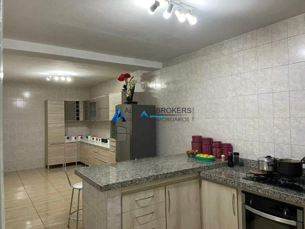 Casa à venda com 4 quartos, 150m² - Foto 22