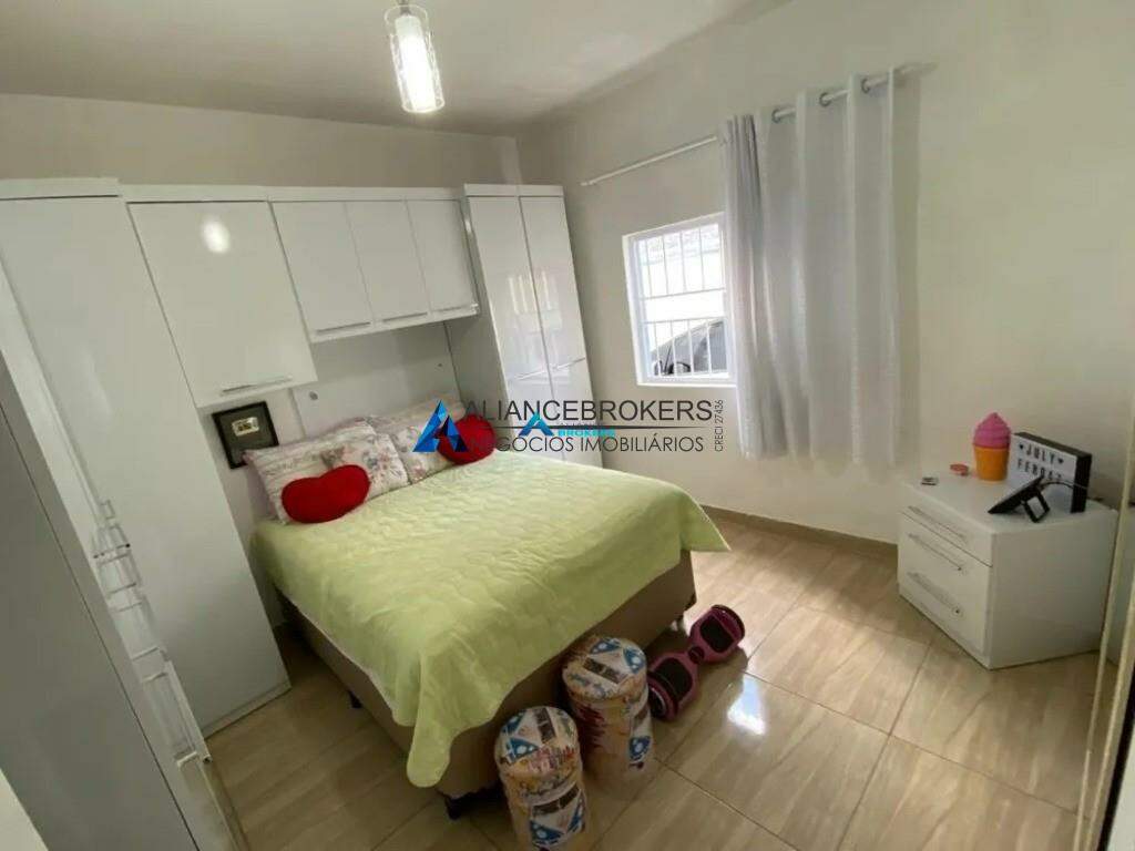 Casa à venda com 4 quartos, 150m² - Foto 24