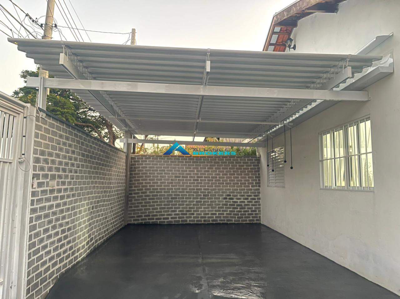 Casa à venda com 4 quartos, 150m² - Foto 14