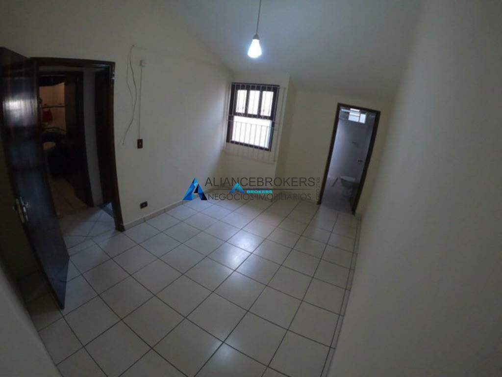 Casa à venda com 3 quartos, 170m² - Foto 11