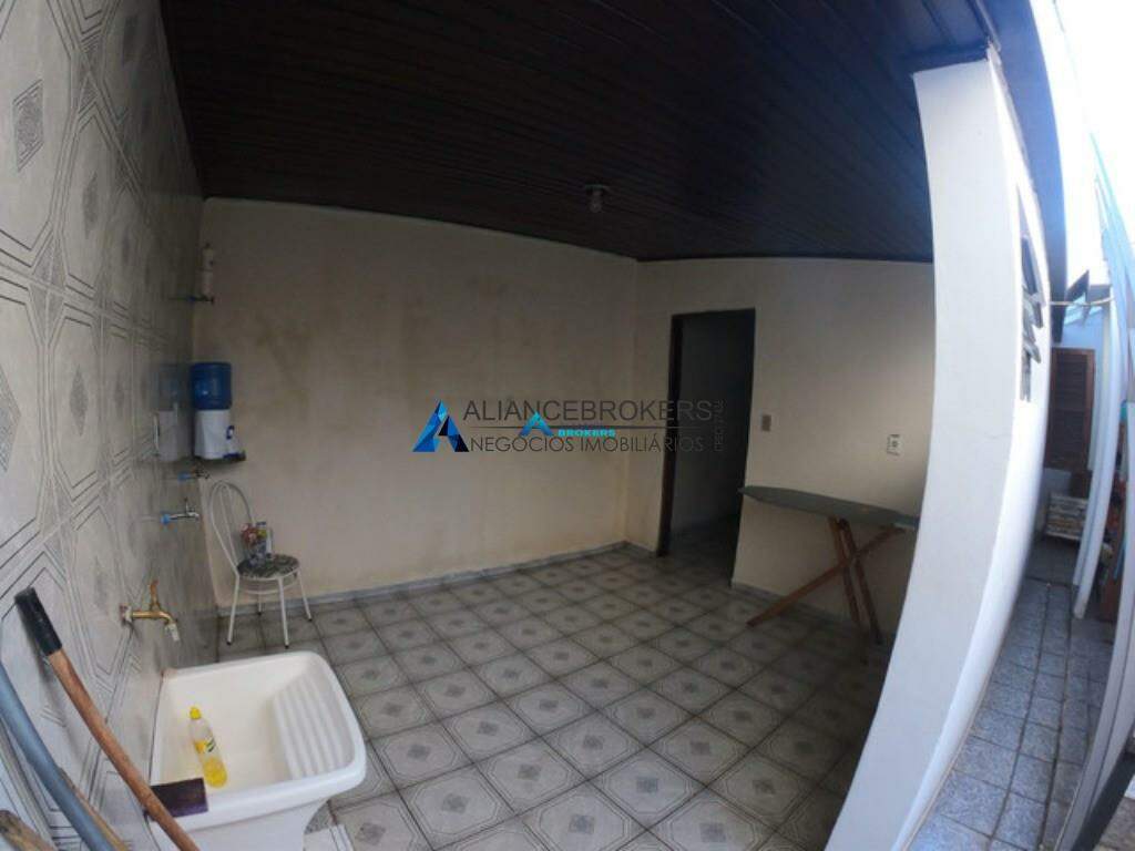 Casa à venda com 3 quartos, 170m² - Foto 13