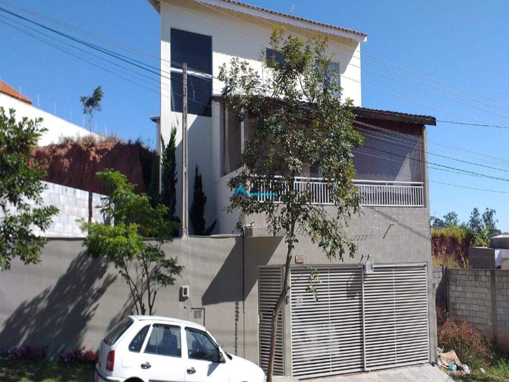 Casa à venda com 3 quartos, 180m² - Foto 11