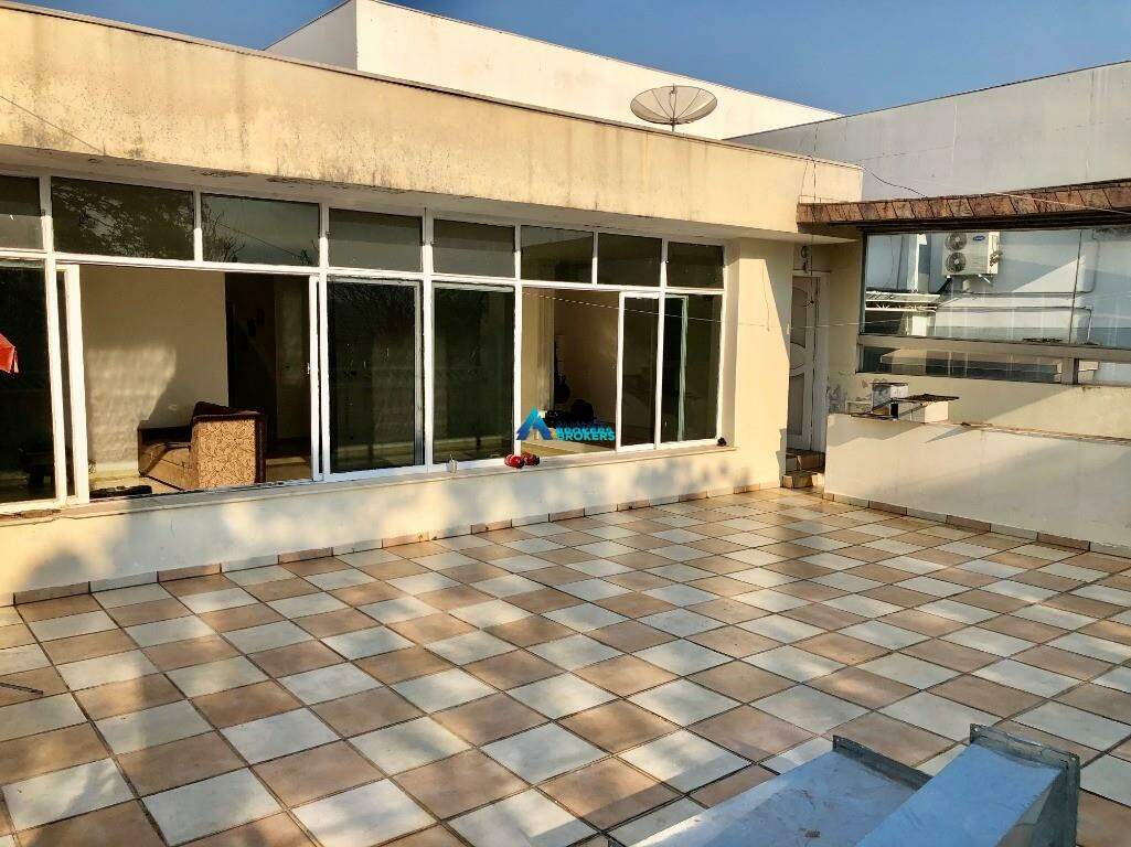 Casa à venda com 3 quartos, 500m² - Foto 19