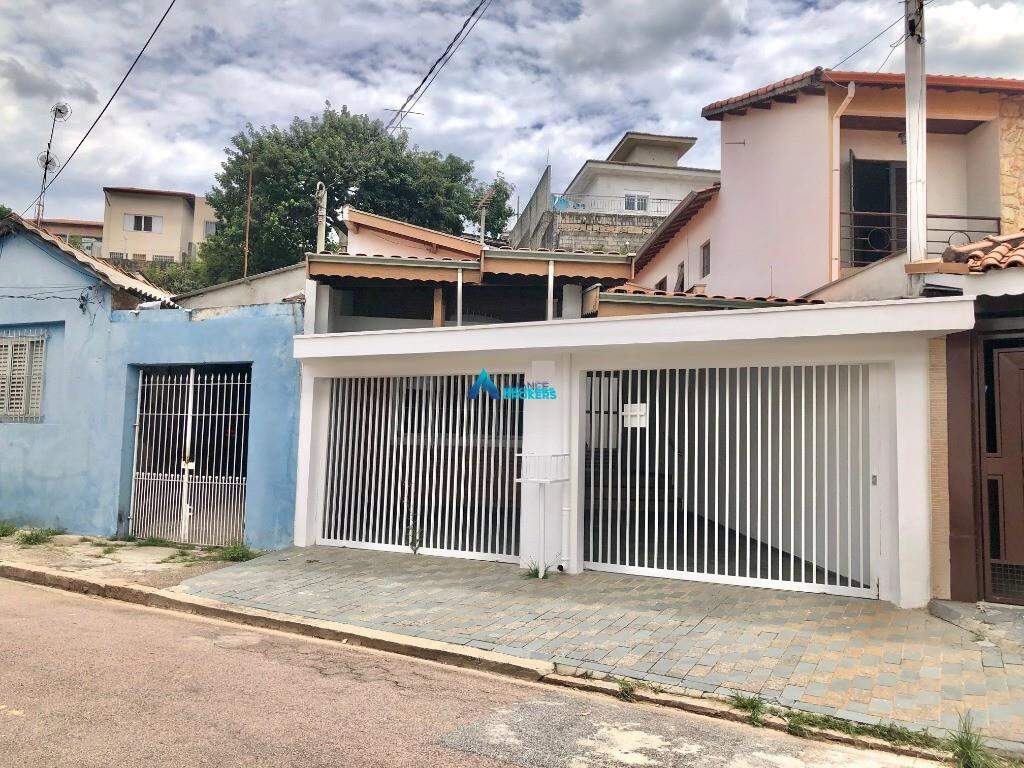 Casa à venda com 2 quartos, 197m² - Foto 2