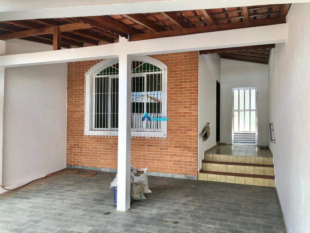 Casa à venda com 2 quartos, 197m² - Foto 3