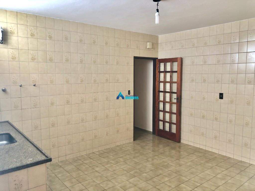 Casa à venda com 2 quartos, 197m² - Foto 14