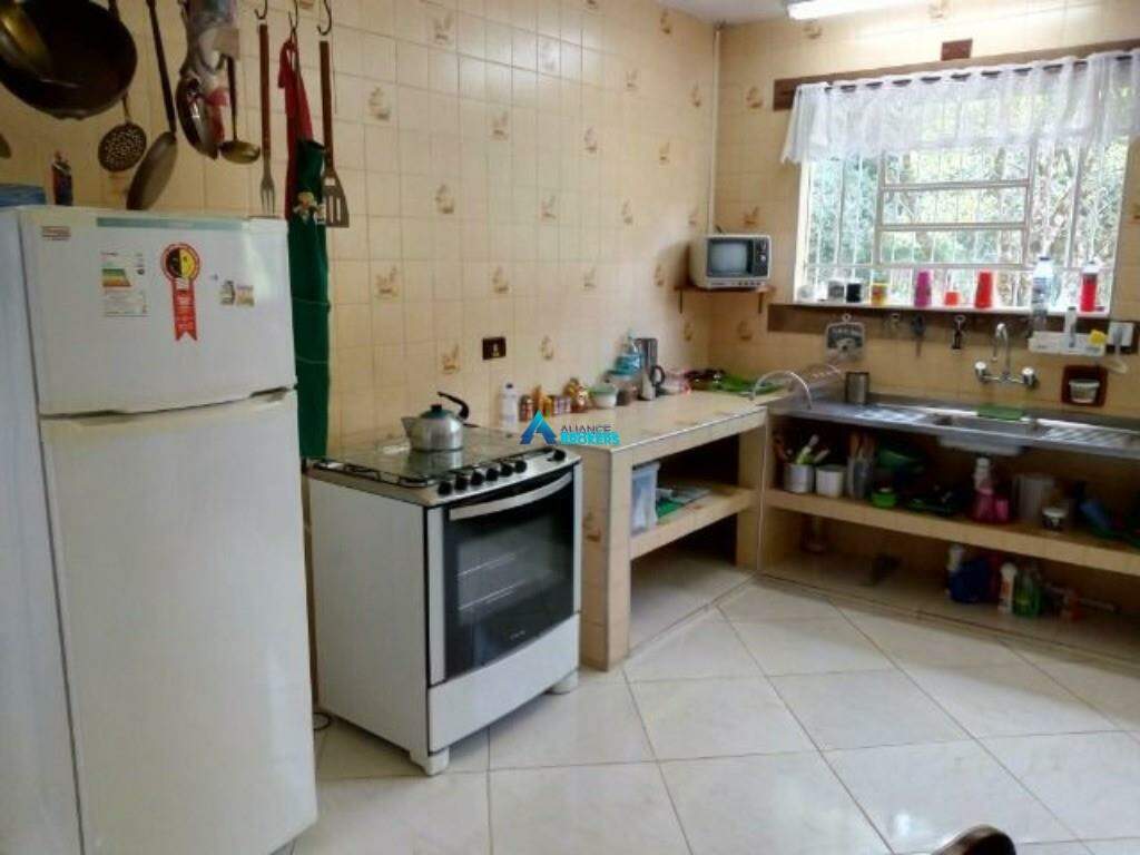 Fazenda à venda com 5 quartos, 700m² - Foto 8