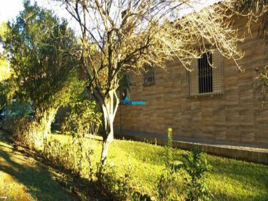 Fazenda à venda com 5 quartos, 700m² - Foto 13