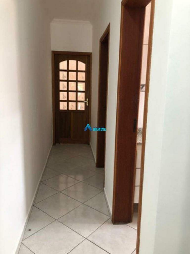 Casa à venda com 3 quartos, 170m² - Foto 8