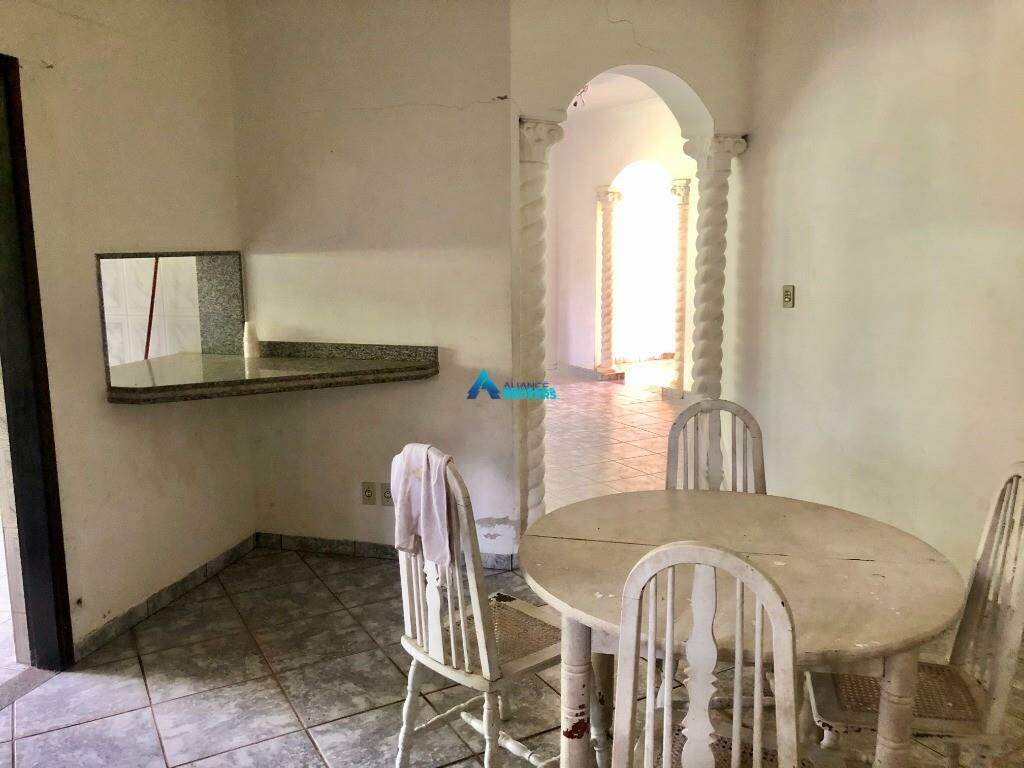 Fazenda à venda com 5 quartos, 500m² - Foto 7