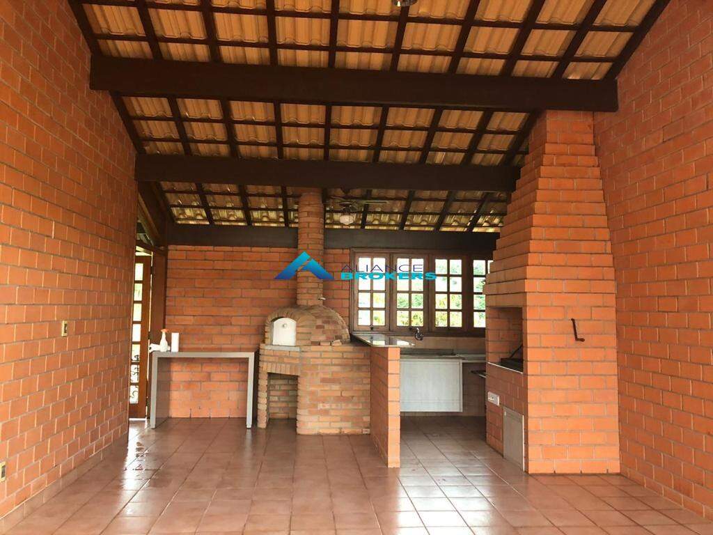 Casa à venda com 3 quartos, 250m² - Foto 5