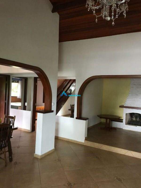 Fazenda à venda com 4 quartos, 600m² - Foto 12