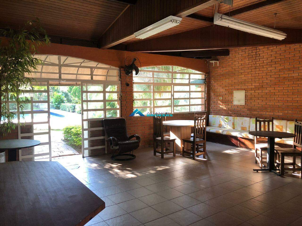 Fazenda à venda com 3 quartos, 230m² - Foto 23