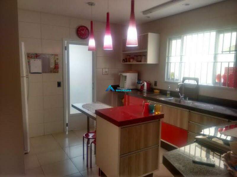 Casa à venda com 4 quartos, 420m² - Foto 29