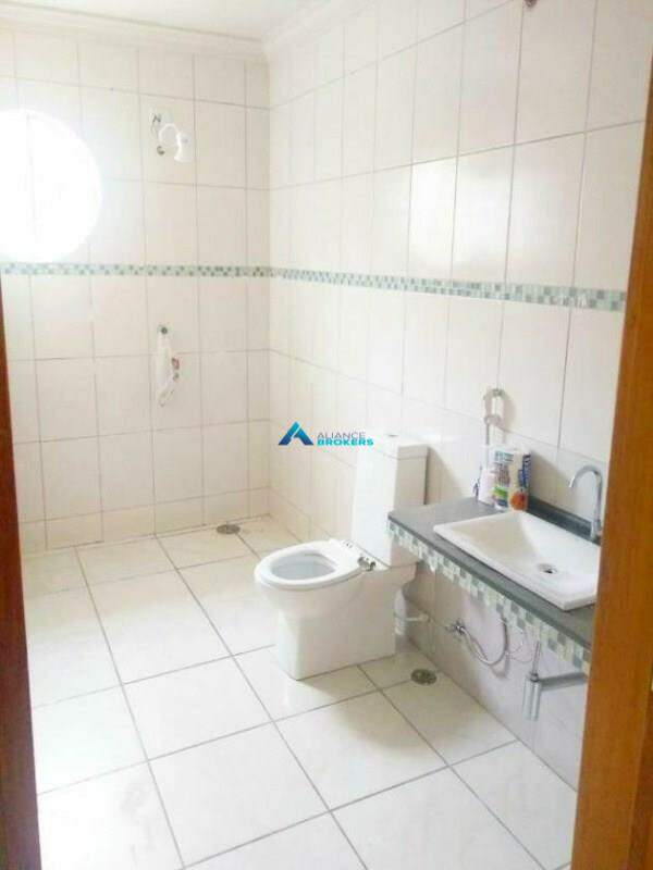 Fazenda à venda com 9 quartos, 700m² - Foto 12