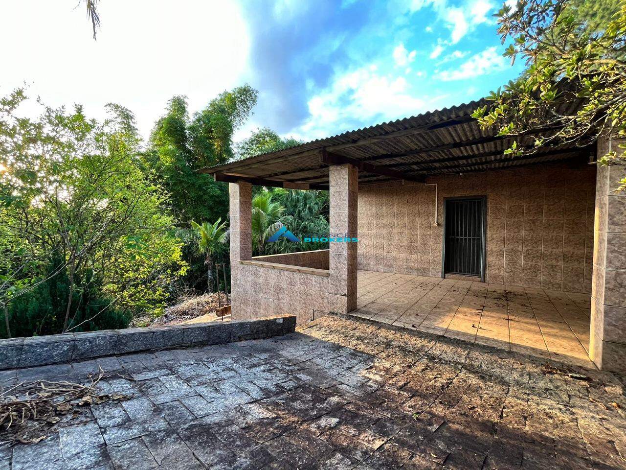 Fazenda à venda com 2 quartos, 140m² - Foto 3