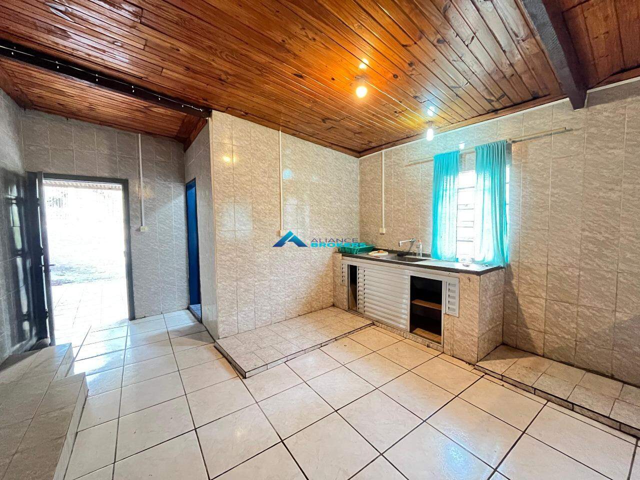 Fazenda à venda com 2 quartos, 140m² - Foto 15