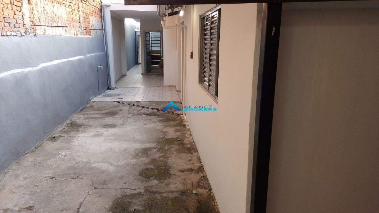 Casa à venda com 2 quartos, 129m² - Foto 8