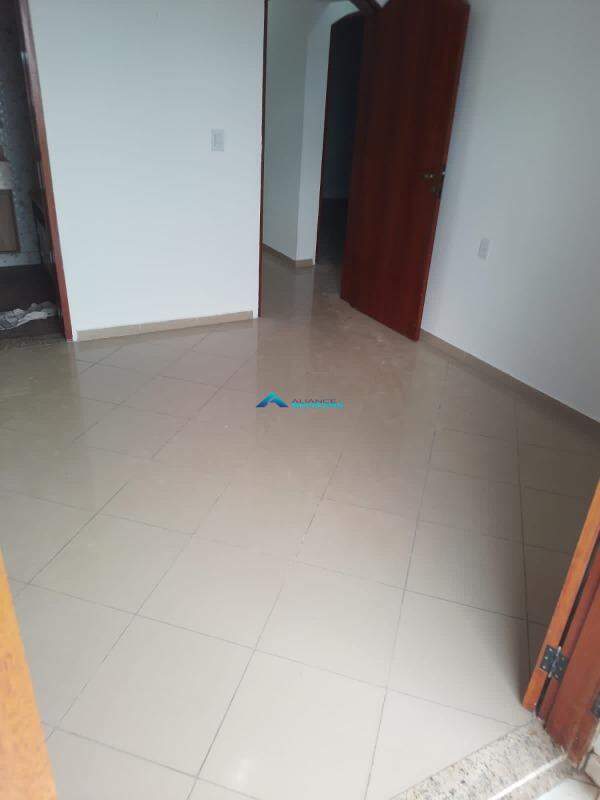 Casa à venda com 3 quartos, 320m² - Foto 26