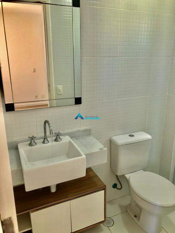 Apartamento à venda com 3 quartos, 87m² - Foto 17